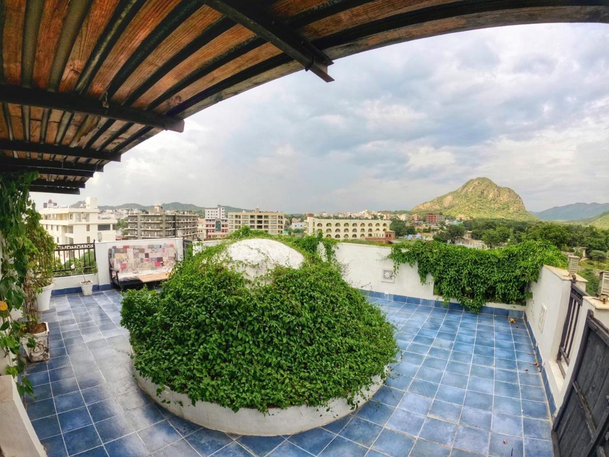 Dia Homestay Πουσκάρ Εξωτερικό φωτογραφία